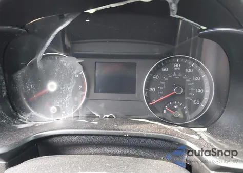 2020 Kia Forte Lxs z USA, uszkodzony, nr VIN 3KPF24AD4LE206902